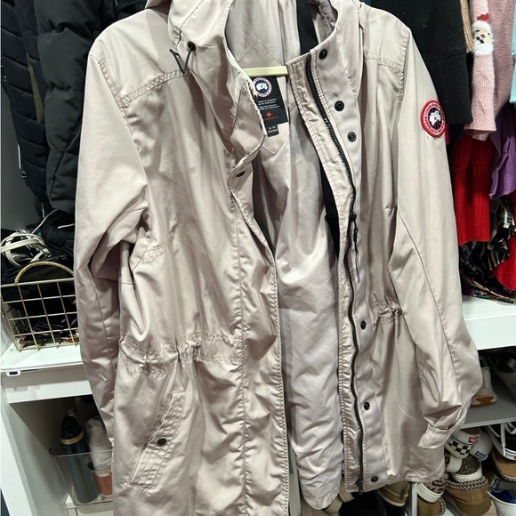 Canada Goose Minden rain jacket - Picture 2 of 16